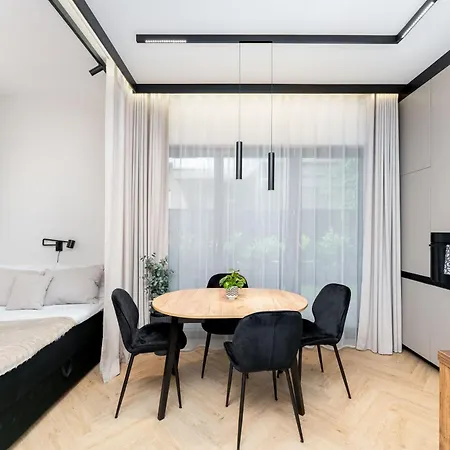 公寓 Kosciuszki Chic With Garden By Bookinghost