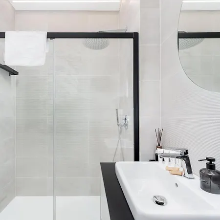 Apartamento Kosciuszki Chic With Garden By Bookinghost *