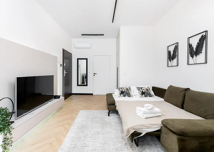 Kosciuszki Chic With Garden By Bookinghost *