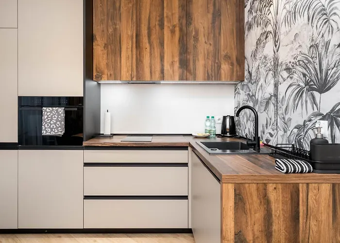 Kosciuszki Chic With Garden By Bookinghost *