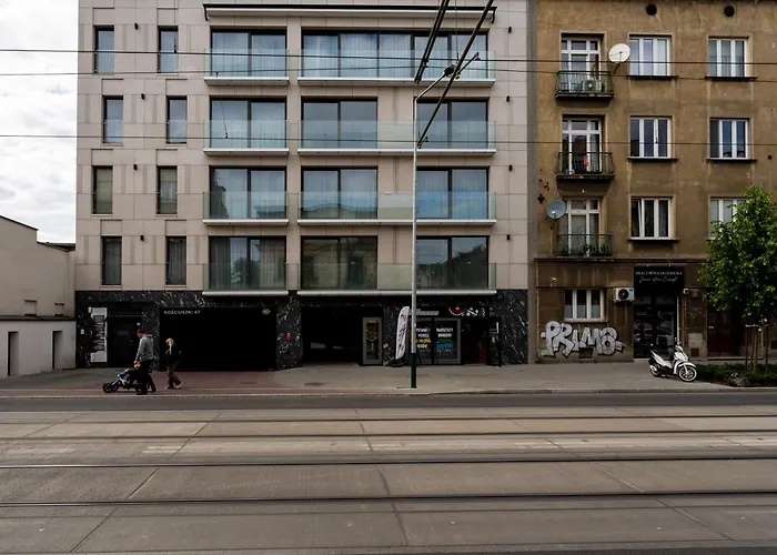 Kosciuszki Chic With Garden By Bookinghost